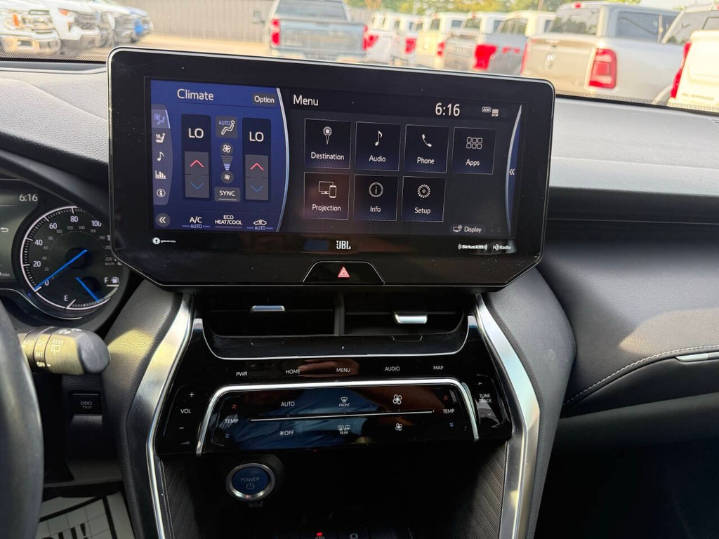 Toyota Venza Vehicle Full-screen Gallery Image 25