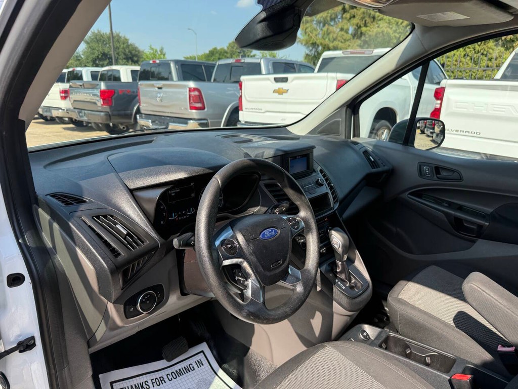 Ford Transit Connect Van Vehicle Full-screen Gallery Image 06