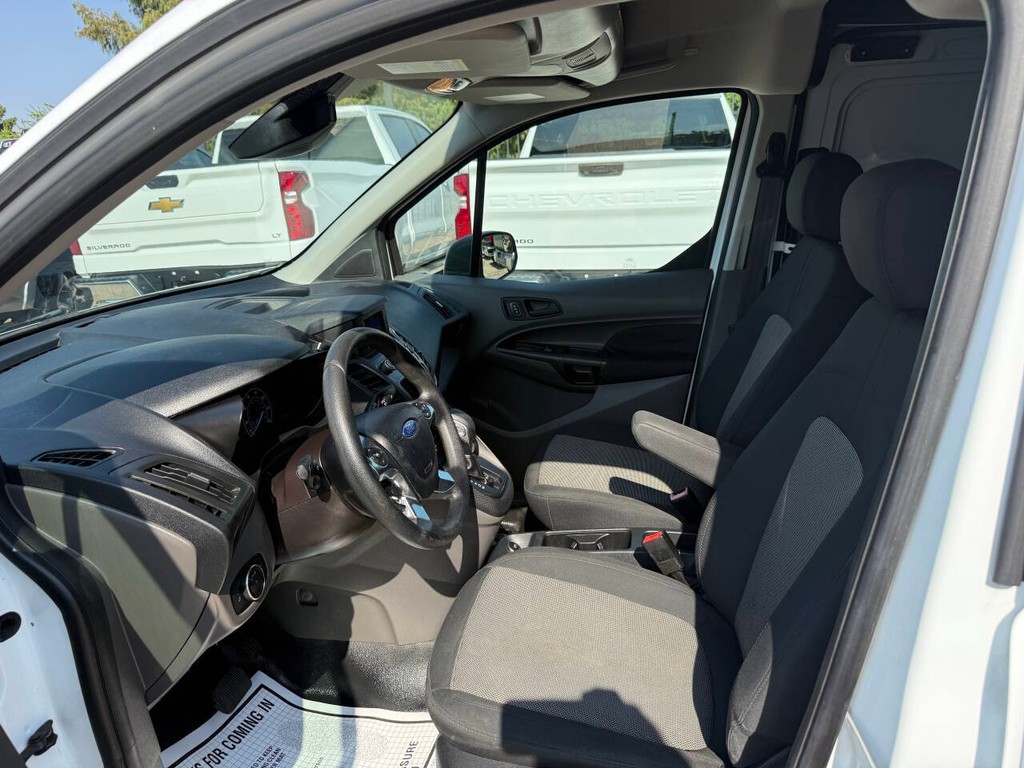 Ford Transit Connect Van Vehicle Full-screen Gallery Image 07