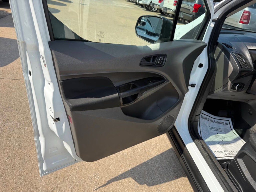 Ford Transit Connect Van Vehicle Full-screen Gallery Image 08