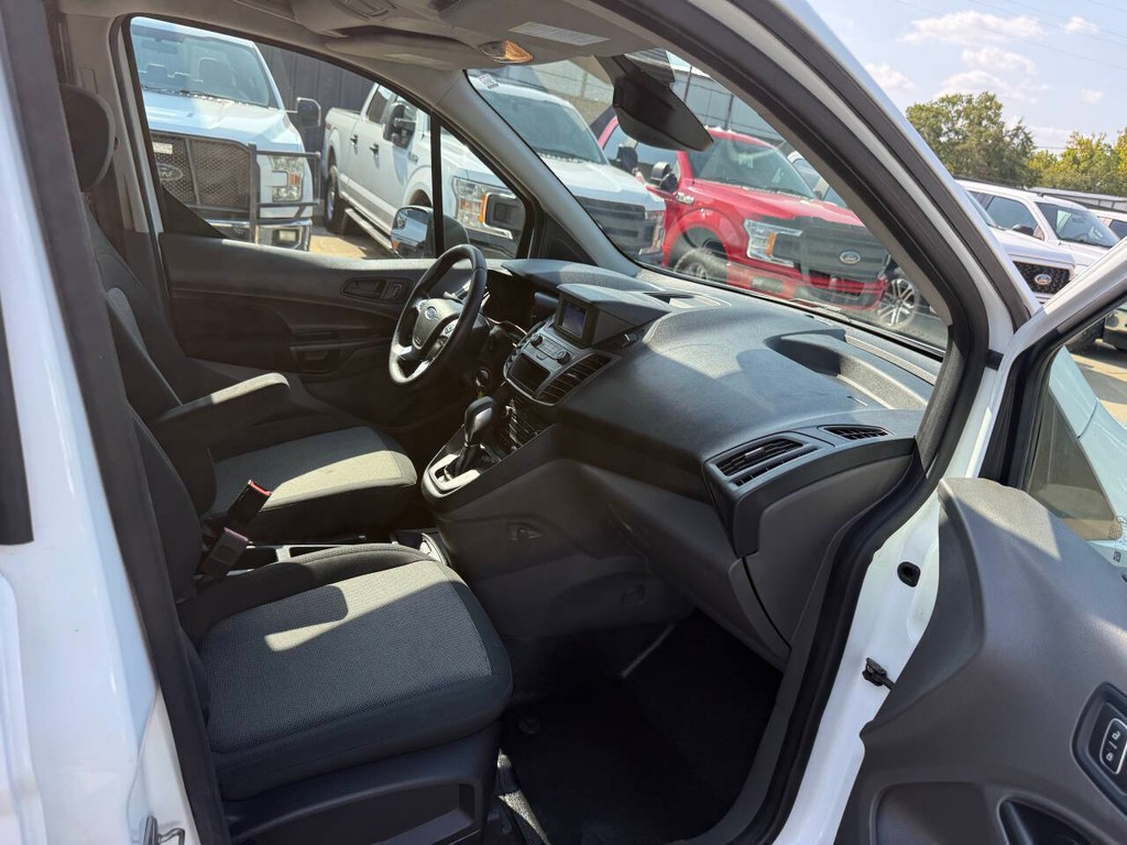 Ford Transit Connect Van Vehicle Full-screen Gallery Image 10