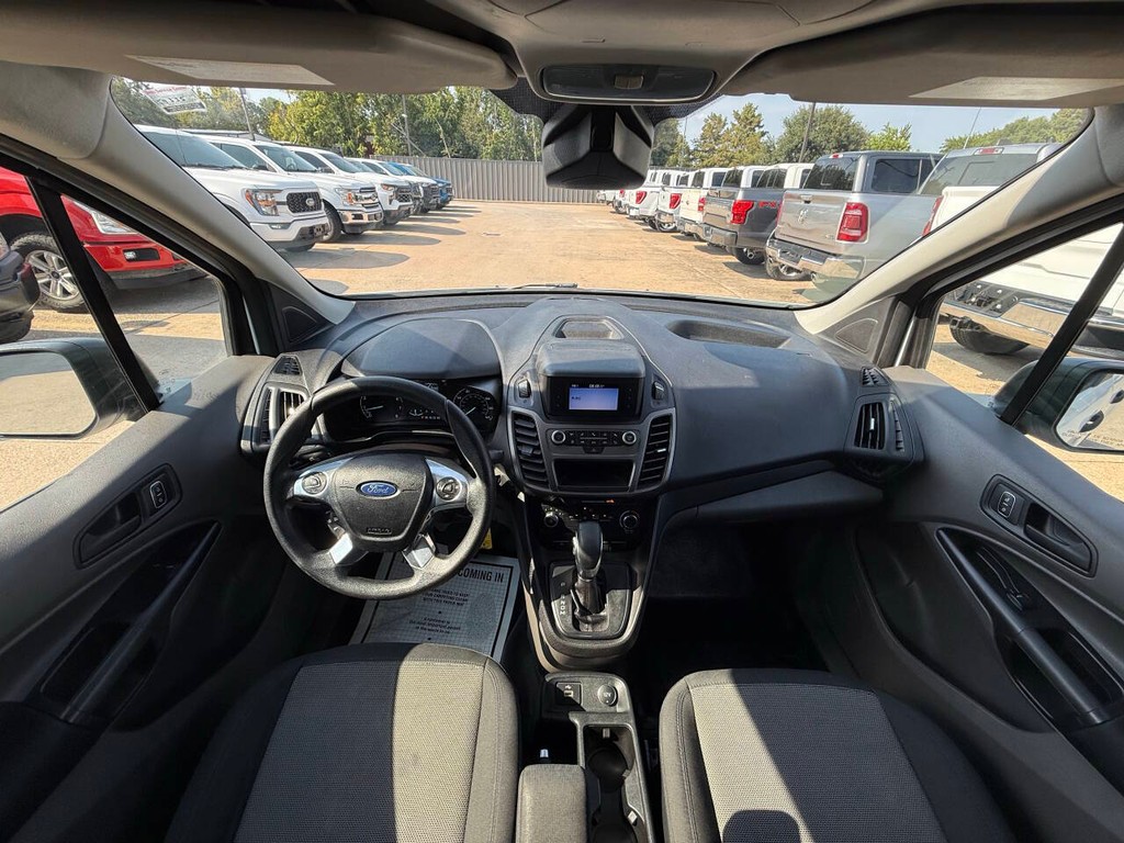 Ford Transit Connect Van Vehicle Full-screen Gallery Image 13