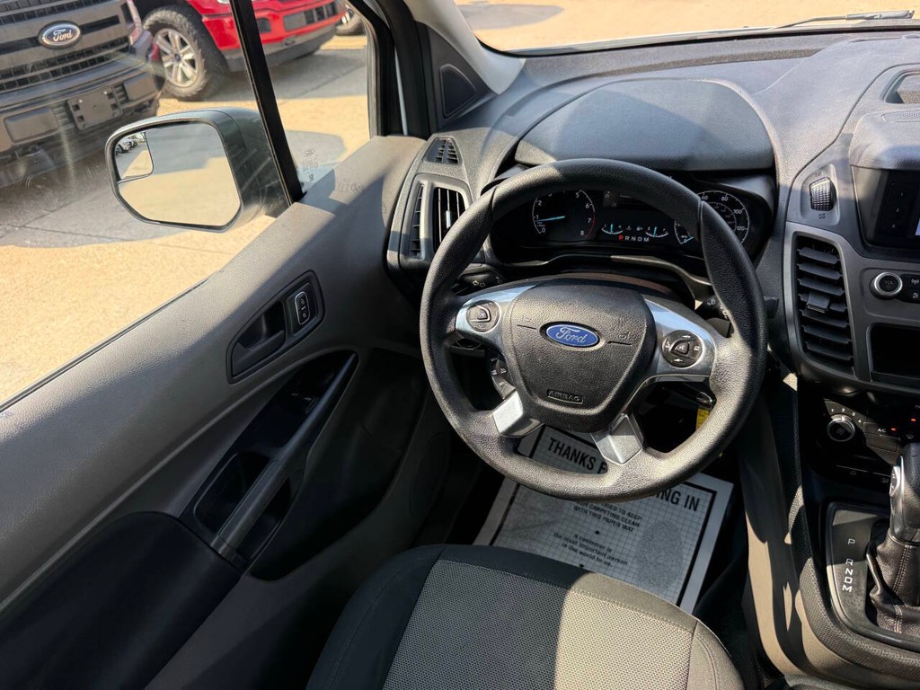 Ford Transit Connect Van Vehicle Full-screen Gallery Image 14
