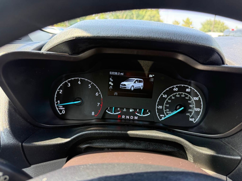Ford Transit Connect Van Vehicle Full-screen Gallery Image 26
