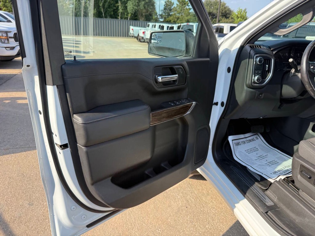 GMC Sierra 1500 Vehicle Full-screen Gallery Image 08