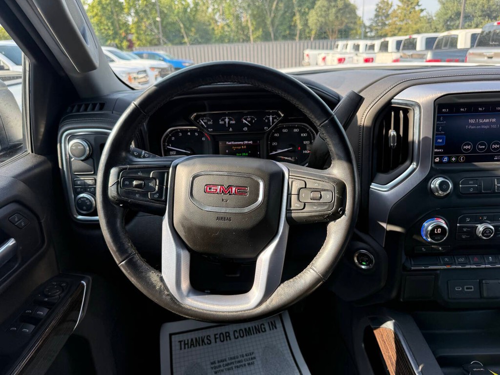 GMC Sierra 1500 Vehicle Full-screen Gallery Image 22