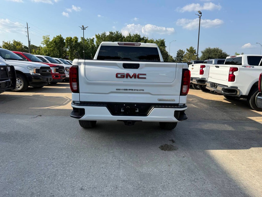 GMC Sierra 1500 Vehicle Full-screen Gallery Image 39