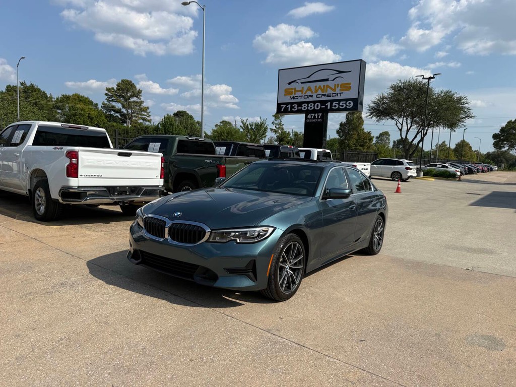 BMW 3 Series Vehicle Full-screen Gallery Image 41