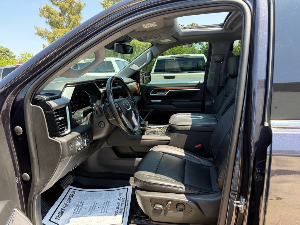 GMC Sierra 1500 Vehicle Full-screen Gallery Image 07