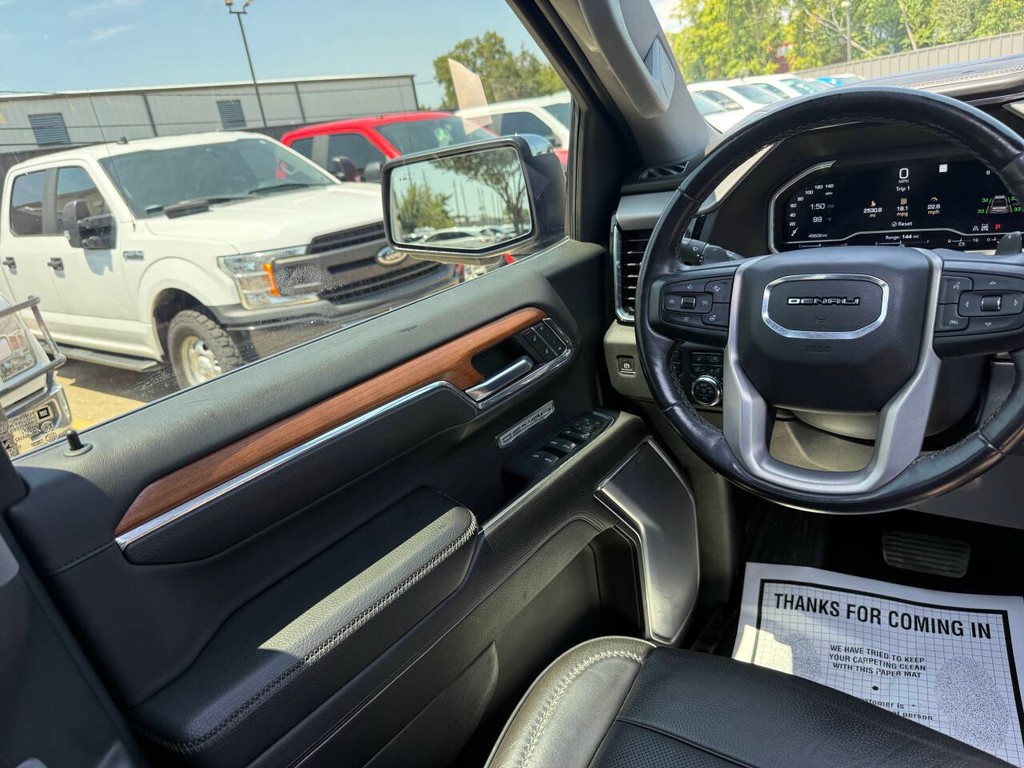 GMC Sierra 1500 Vehicle Full-screen Gallery Image 19