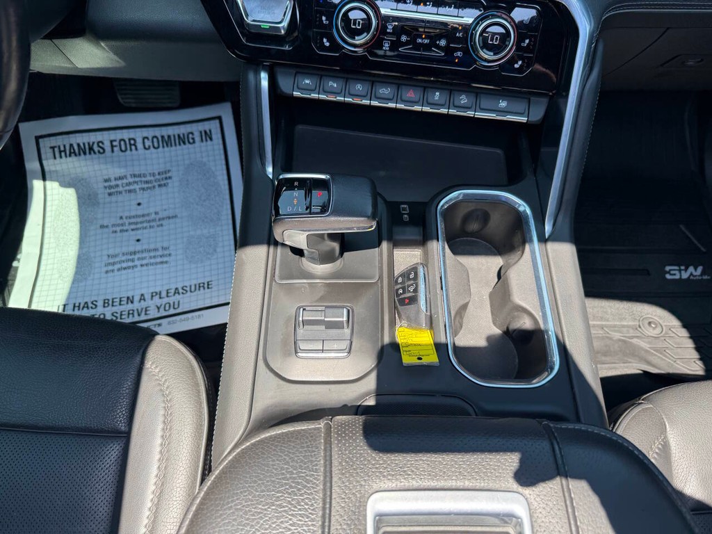 GMC Sierra 1500 Vehicle Full-screen Gallery Image 29
