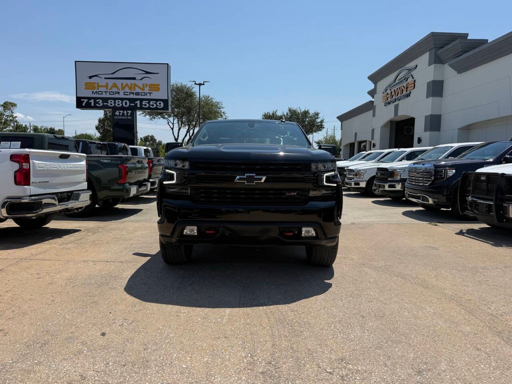 Chevrolet Silverado 1500 Vehicle Full-screen Gallery Image 40