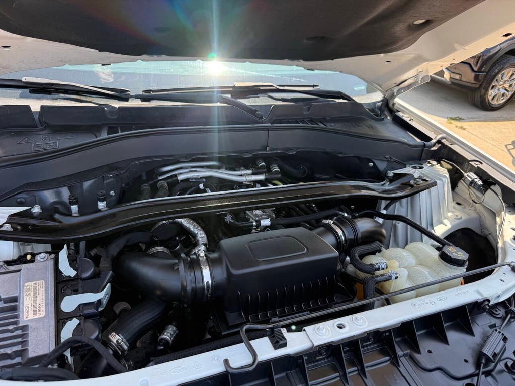 Ford Explorer Vehicle Full-screen Gallery Image 42