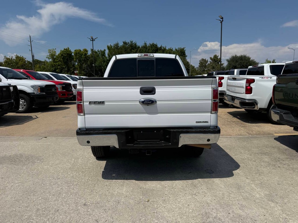 Ford F-150 Vehicle Full-screen Gallery Image 38