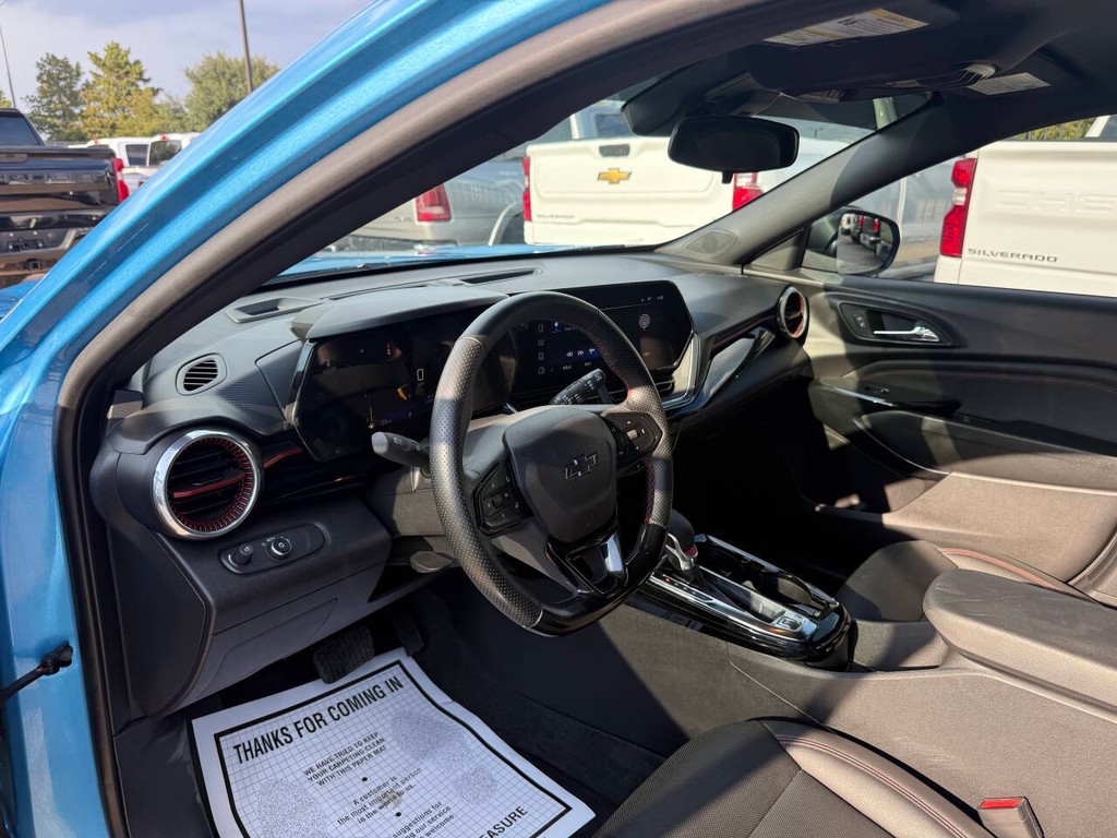 Chevrolet Trax Vehicle Full-screen Gallery Image 06