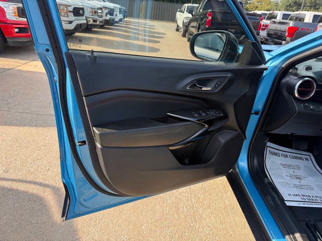 Chevrolet Trax Vehicle Full-screen Gallery Image 08