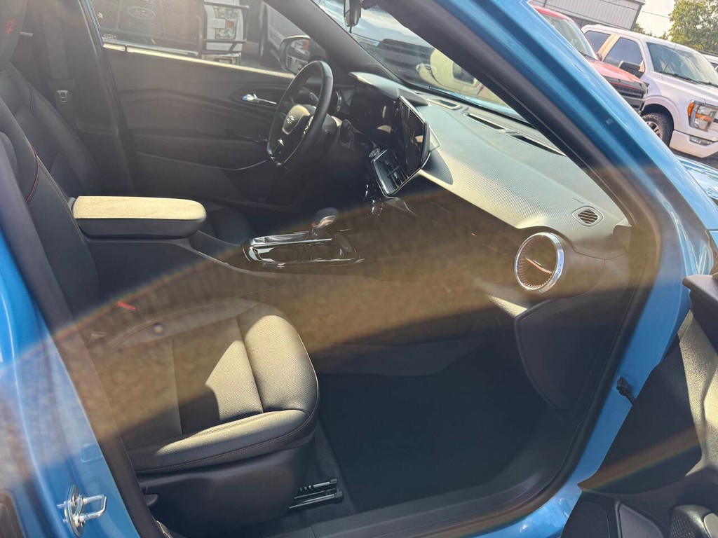 Chevrolet Trax Vehicle Full-screen Gallery Image 10