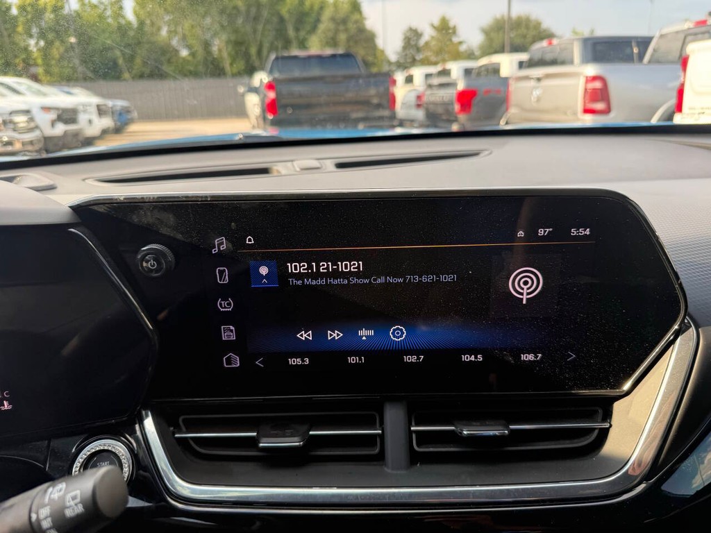 Chevrolet Trax Vehicle Full-screen Gallery Image 25