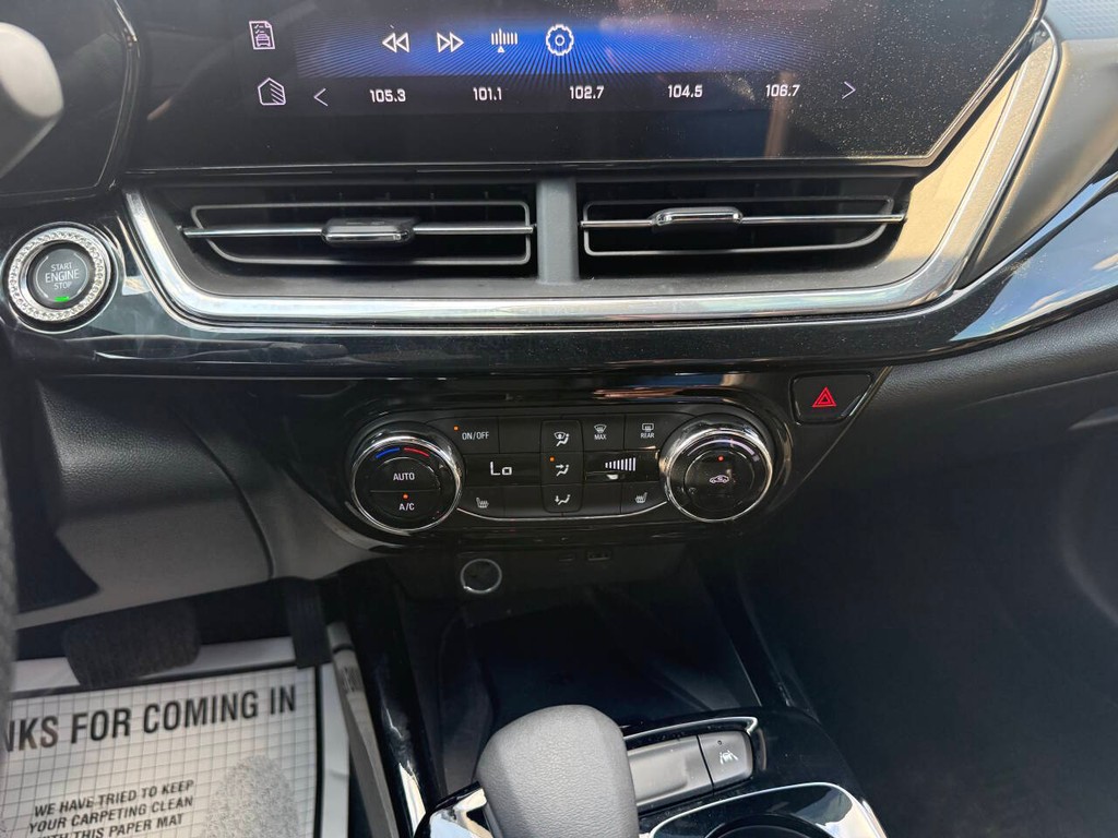 Chevrolet Trax Vehicle Full-screen Gallery Image 27