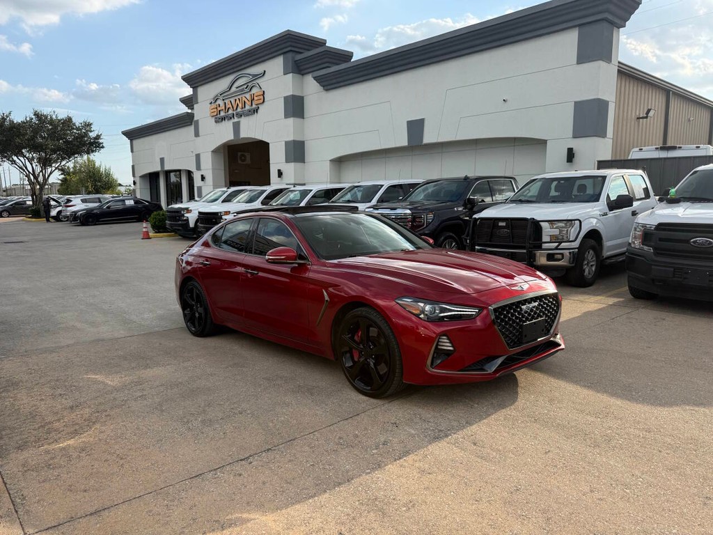 Genesis G70 Vehicle Full-screen Gallery Image 02