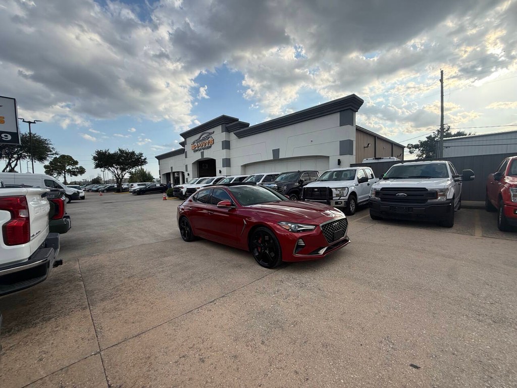 Genesis G70 Vehicle Full-screen Gallery Image 44