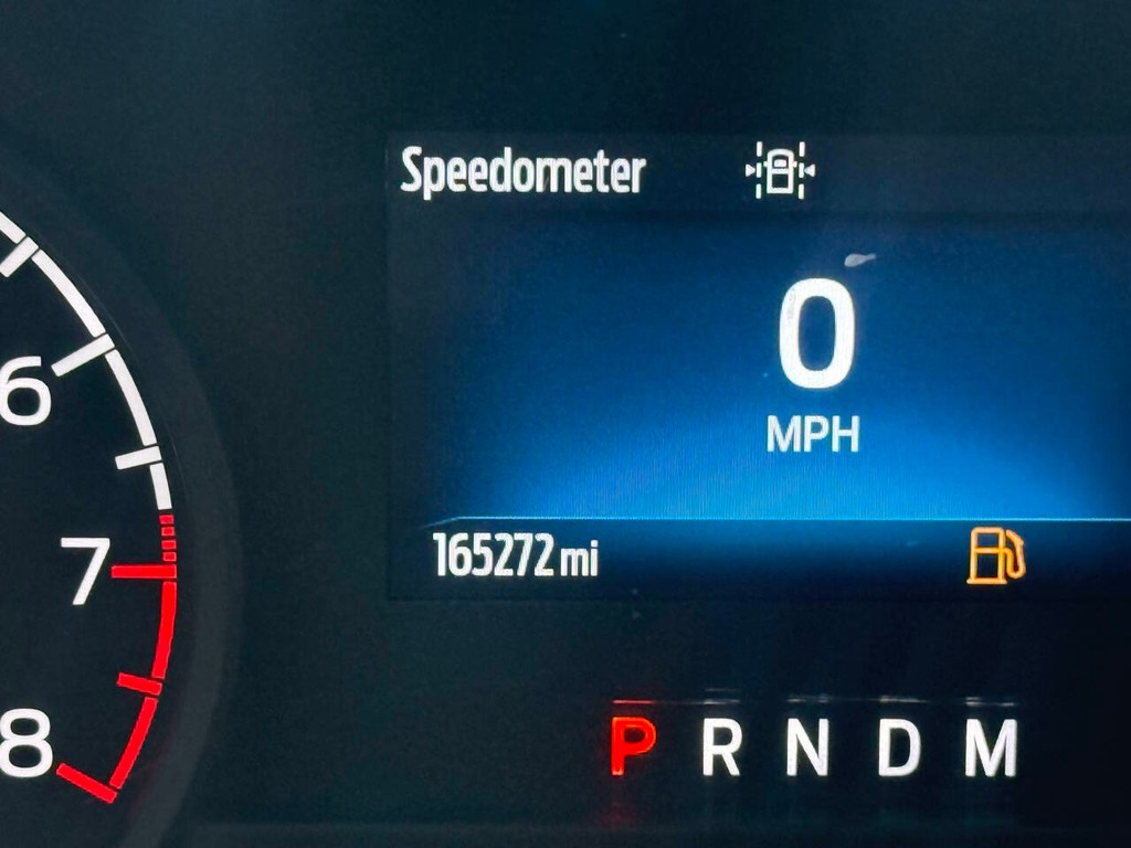Ford F-150 Vehicle Full-screen Gallery Image 31