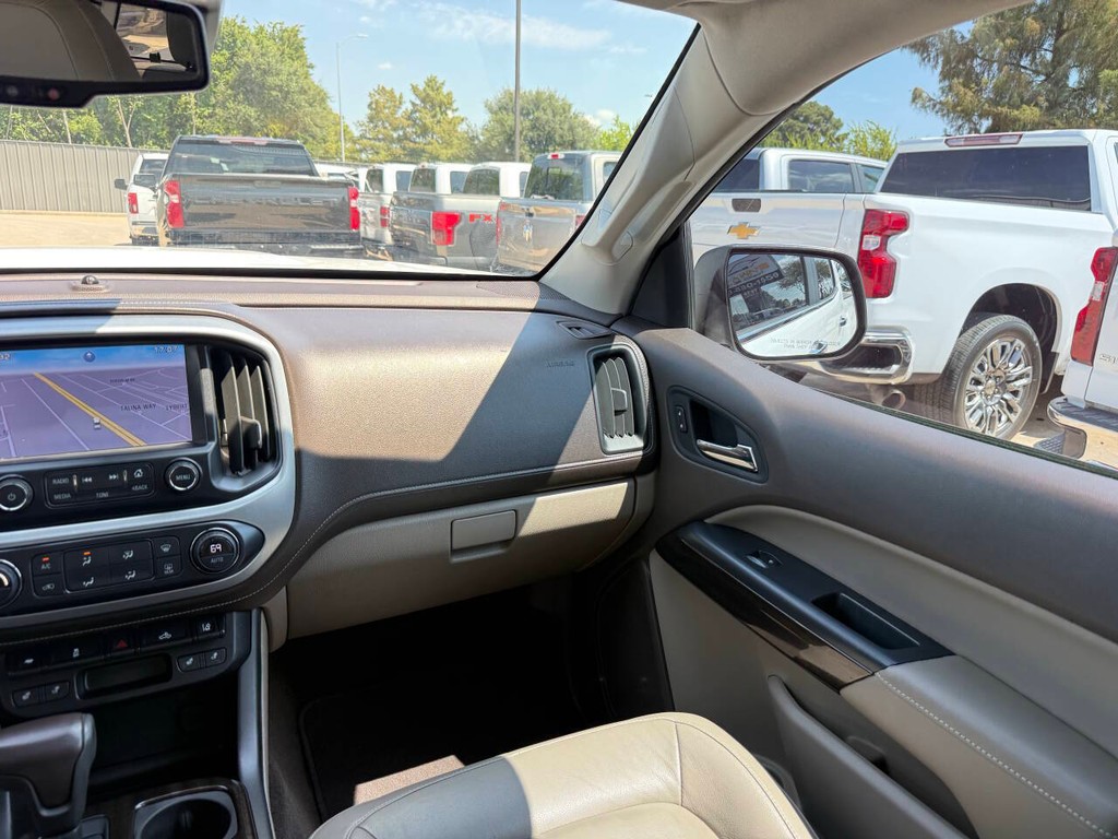 GMC Canyon Vehicle Full-screen Gallery Image 20