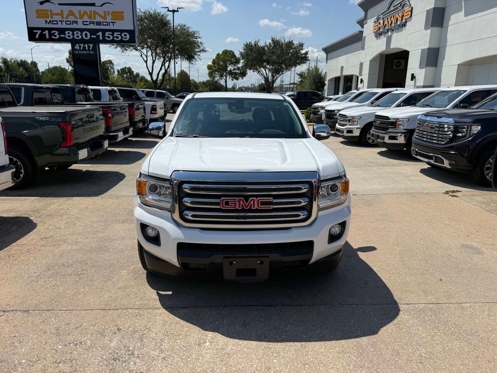 GMC Canyon Vehicle Full-screen Gallery Image 38