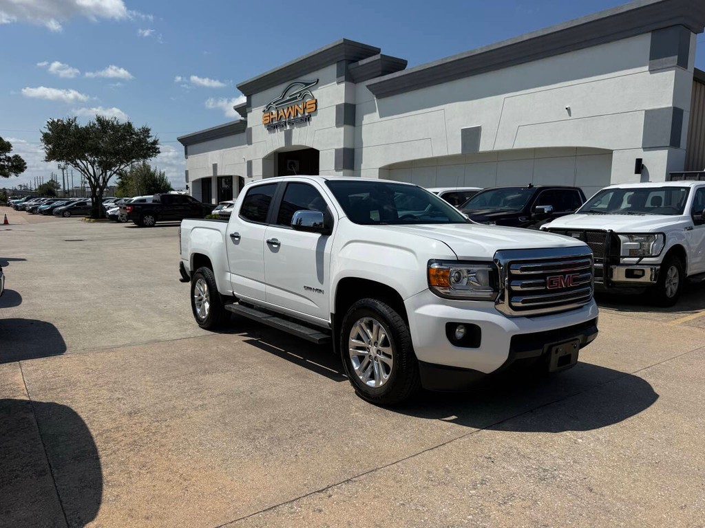 GMC Canyon Vehicle Full-screen Gallery Image 41