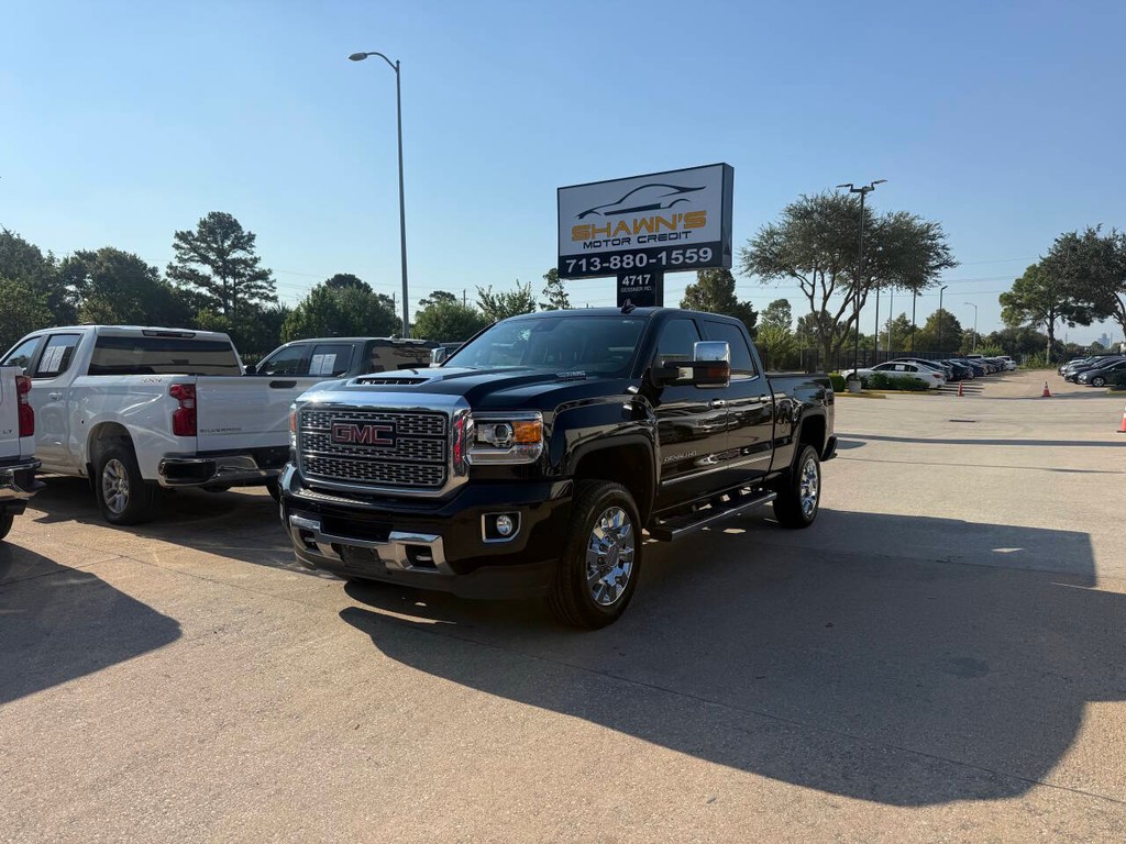 GMC Sierra 2500HD Vehicle Full-screen Gallery Image 03