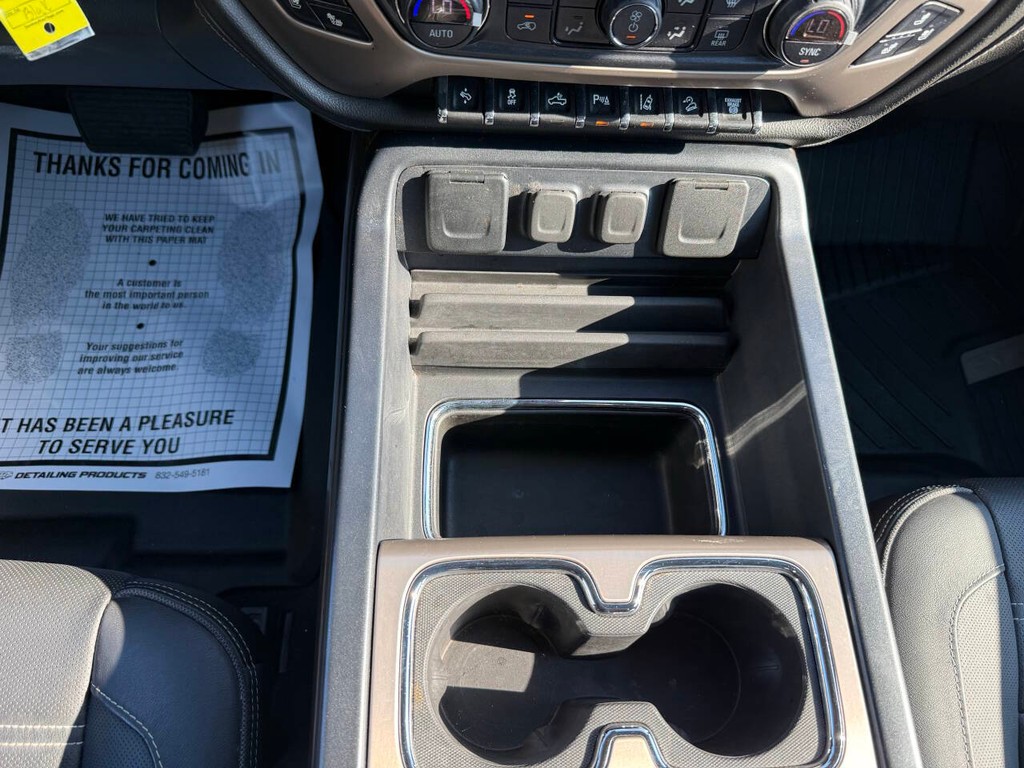 GMC Sierra 2500HD Vehicle Full-screen Gallery Image 31