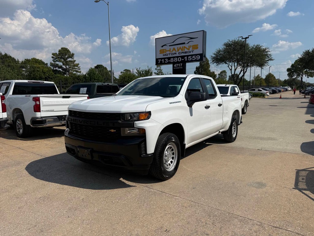 Chevrolet Silverado 1500 Vehicle Full-screen Gallery Image 03