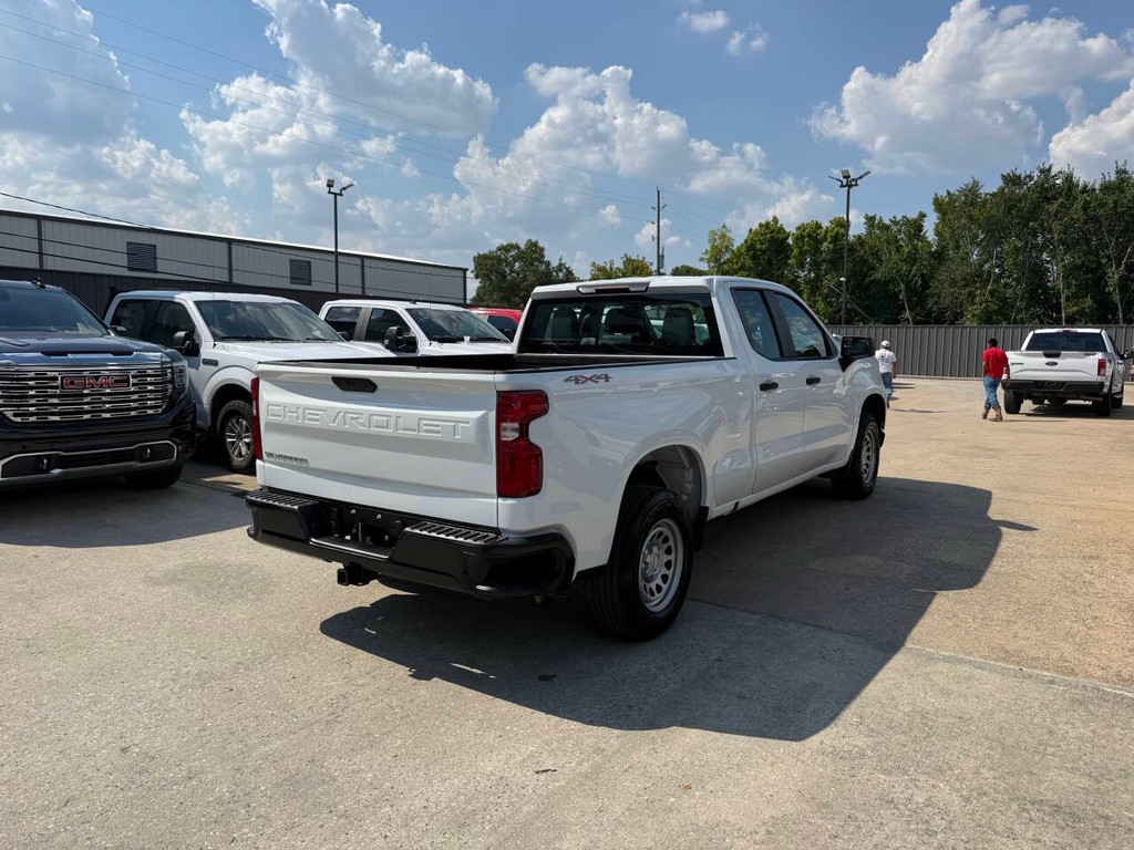 Chevrolet Silverado 1500 Vehicle Full-screen Gallery Image 05