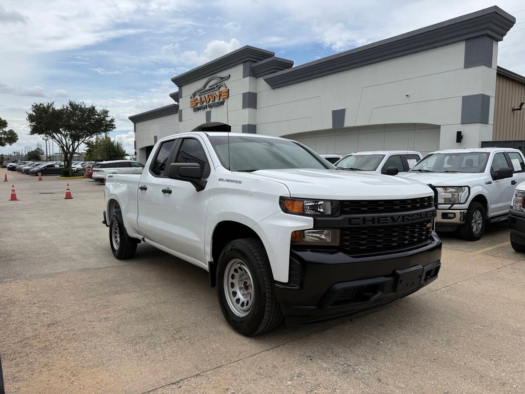 Chevrolet Silverado 1500 Vehicle Full-screen Gallery Image 37