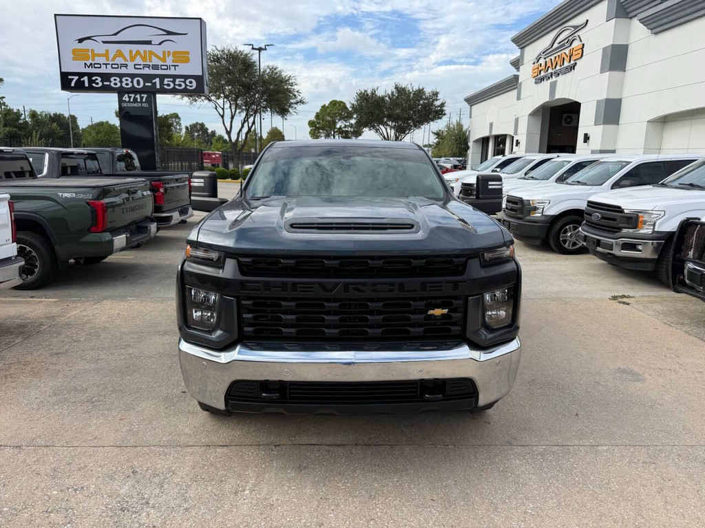 Chevrolet Silverado 2500HD Vehicle Full-screen Gallery Image 39
