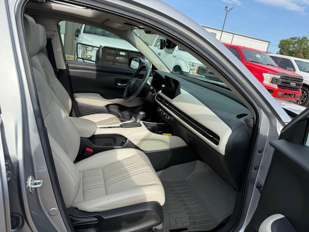 Honda HR-V Vehicle Full-screen Gallery Image 10