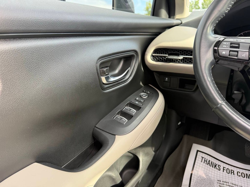 Honda HR-V Vehicle Full-screen Gallery Image 27