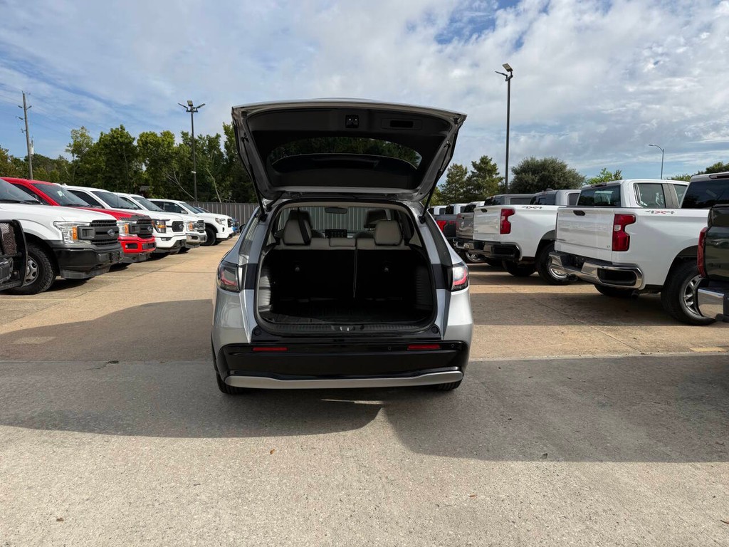 Honda HR-V Vehicle Full-screen Gallery Image 34