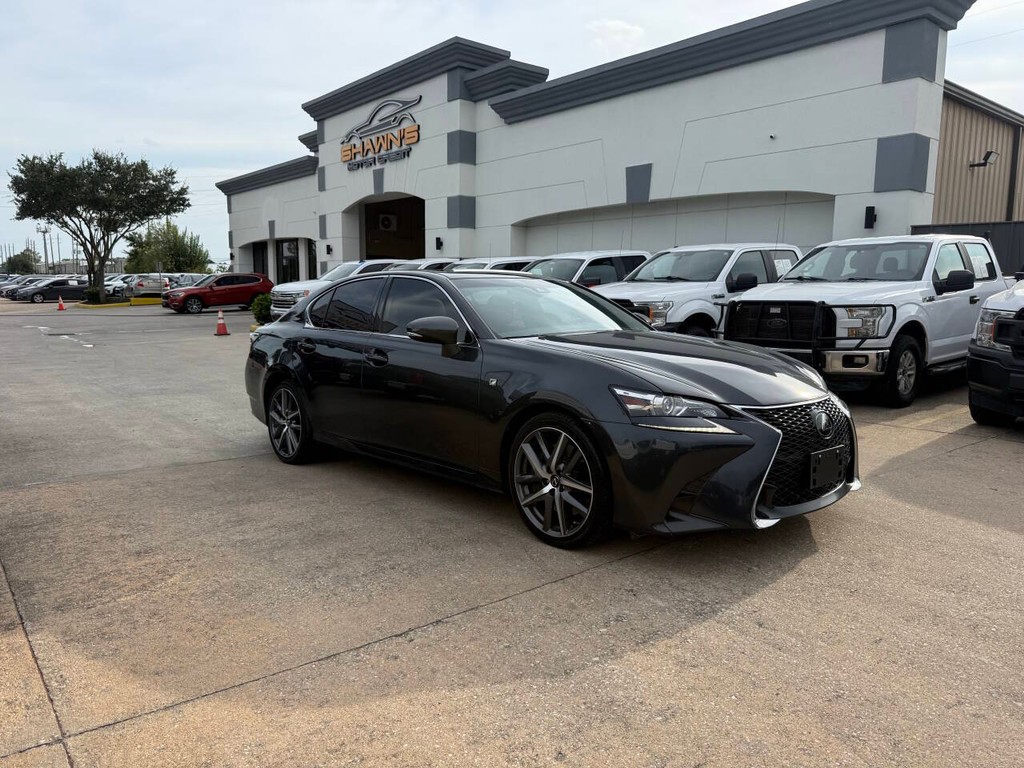 Lexus GS Vehicle Full-screen Gallery Image 44