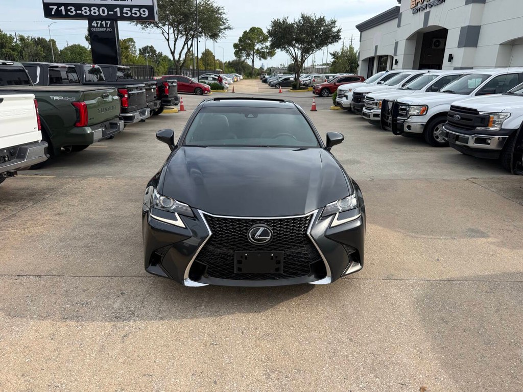 Lexus GS Vehicle Full-screen Gallery Image 46