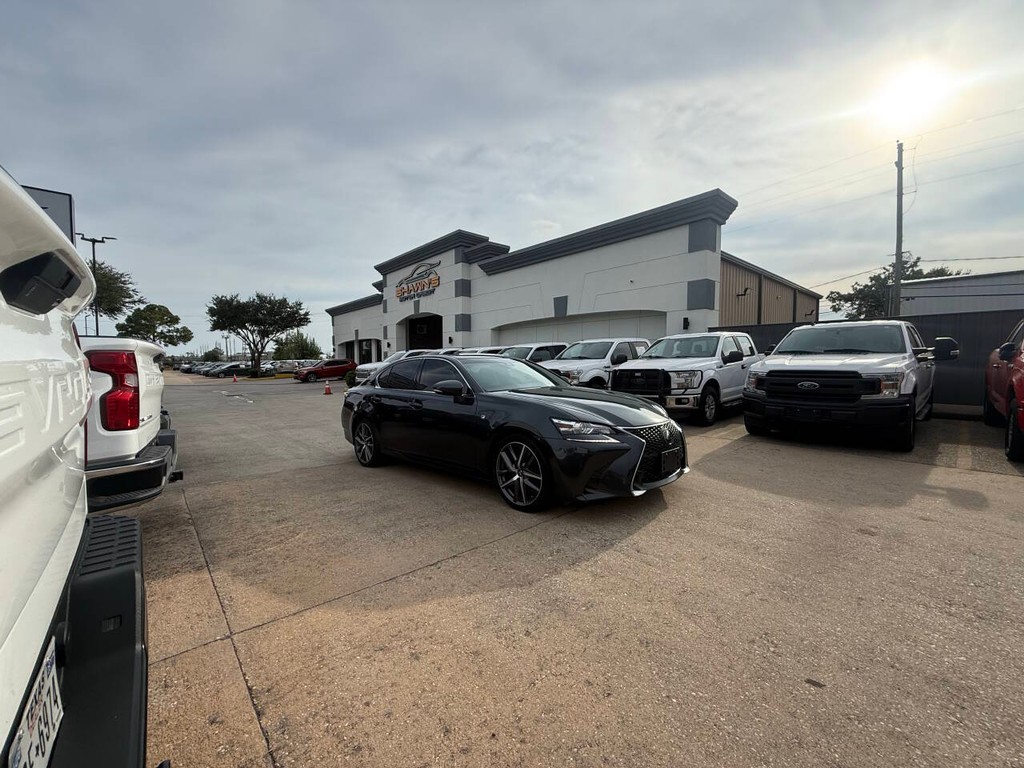 Lexus GS Vehicle Full-screen Gallery Image 47