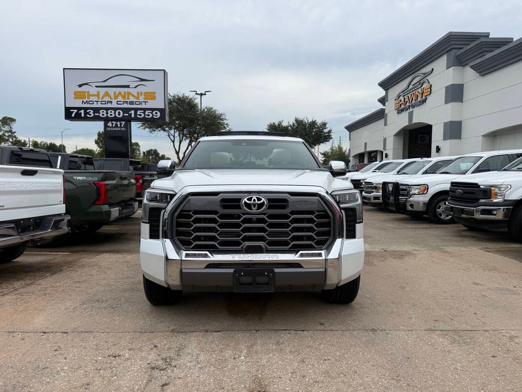 Toyota Tundra 4WD Vehicle Full-screen Gallery Image 46