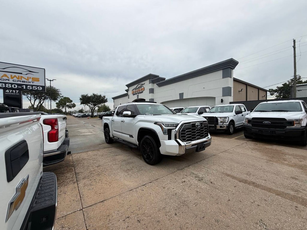 Toyota Tundra 4WD Vehicle Full-screen Gallery Image 49