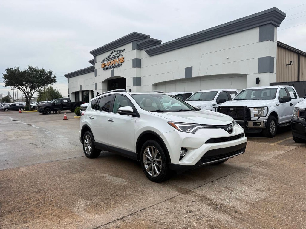 Toyota RAV4 Vehicle Full-screen Gallery Image 42