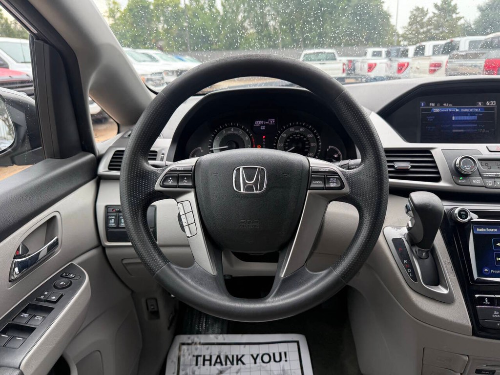 Honda Odyssey Vehicle Full-screen Gallery Image 21