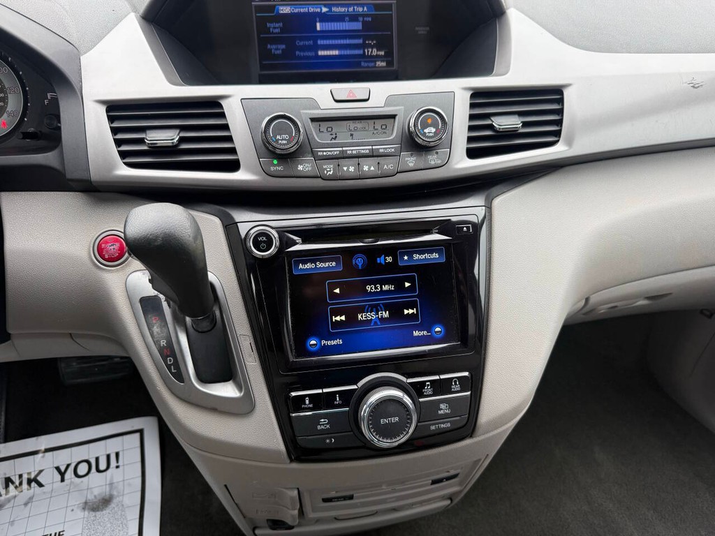 Honda Odyssey Vehicle Full-screen Gallery Image 27