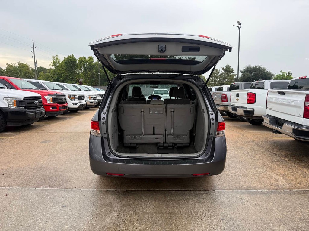 Honda Odyssey Vehicle Full-screen Gallery Image 37