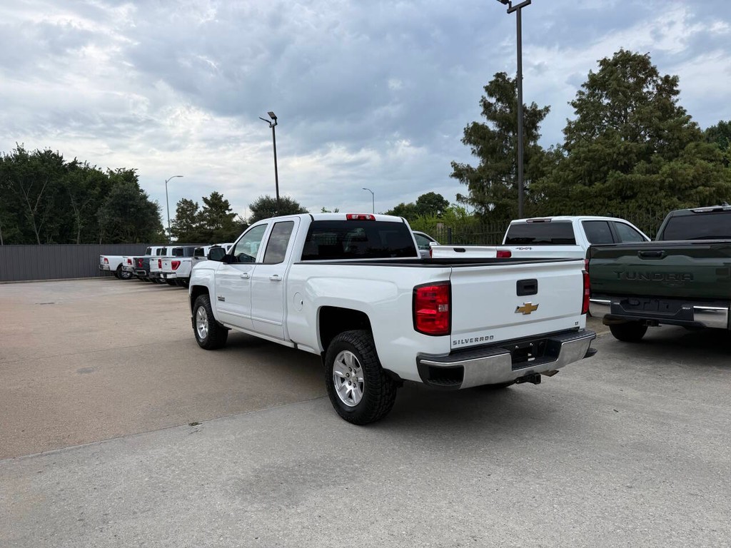 Chevrolet Silverado 1500 Vehicle Full-screen Gallery Image 04