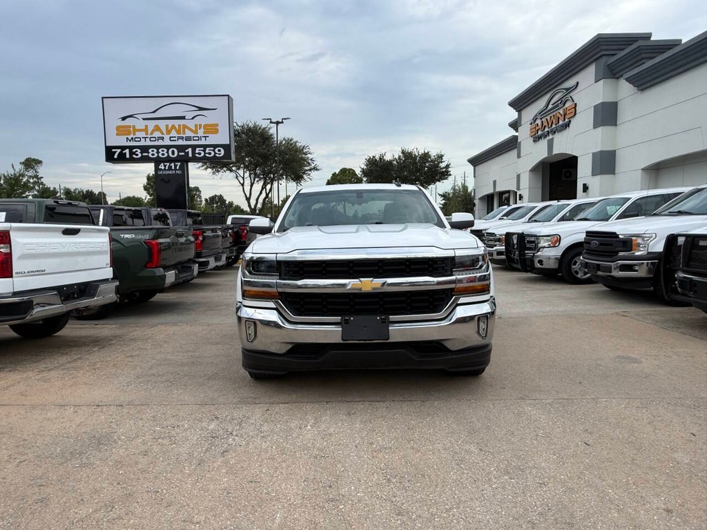 Chevrolet Silverado 1500 Vehicle Full-screen Gallery Image 38