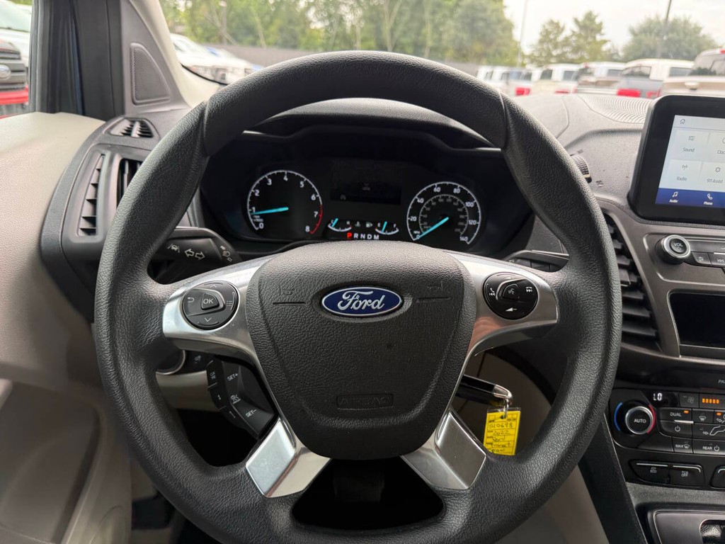 Ford Transit Connect Wagon Vehicle Full-screen Gallery Image 22